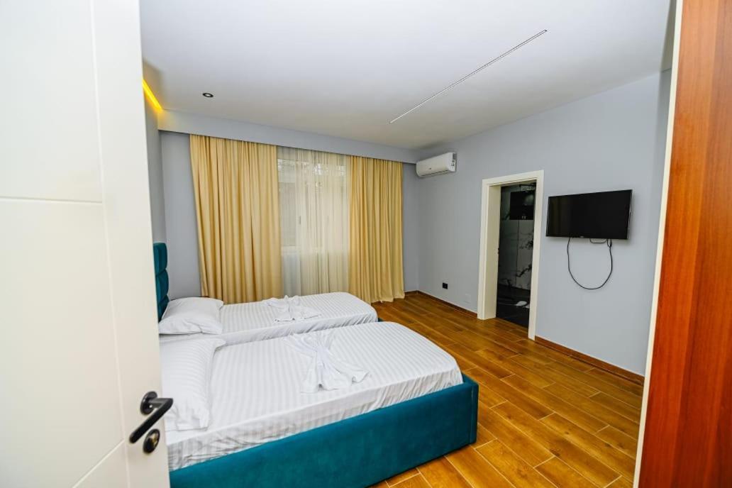 Mon Ami Boutique Hotel Shkodër Extérieur photo