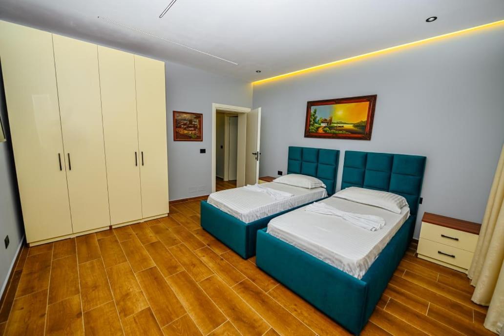 Mon Ami Boutique Hotel Shkodër Extérieur photo