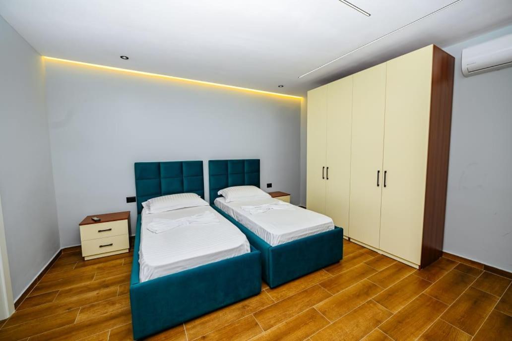 Mon Ami Boutique Hotel Shkodër Extérieur photo